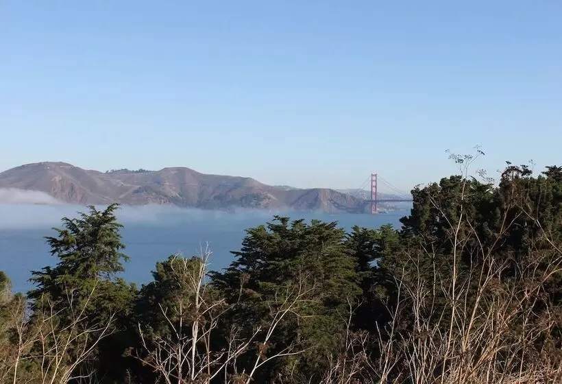 בית מלון כפרי Stanford Court San Francisco