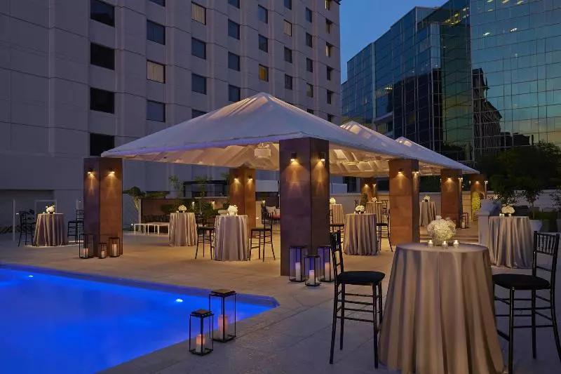 Otel The Camby Autograph Collection