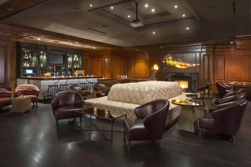 Otel The Camby Autograph Collection