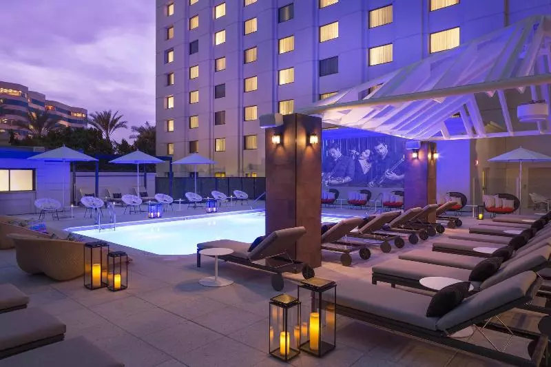 Otel The Camby Autograph Collection