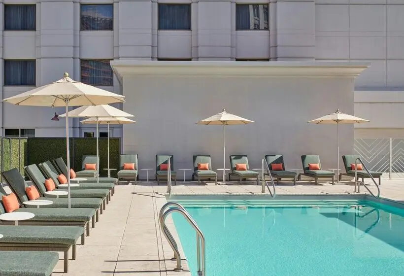 ホテル The Camby Autograph Collection