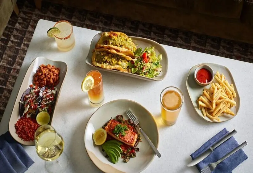 ホテル The Camby Autograph Collection