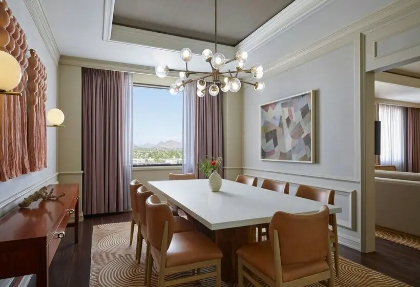 ホテル The Camby Autograph Collection