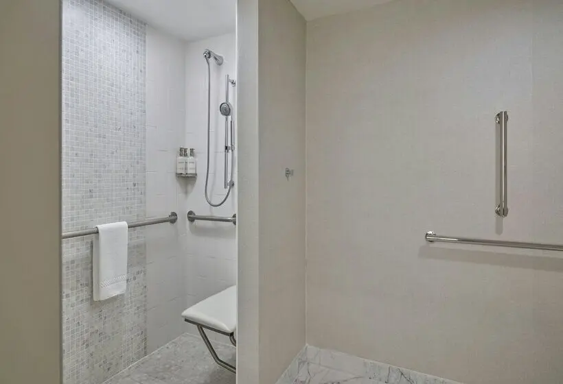 ホテル The Camby Autograph Collection