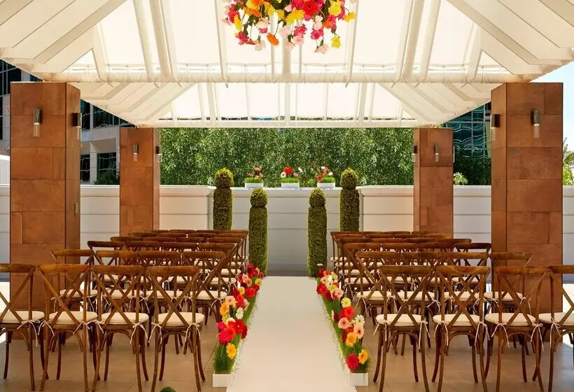 ホテル The Camby Autograph Collection