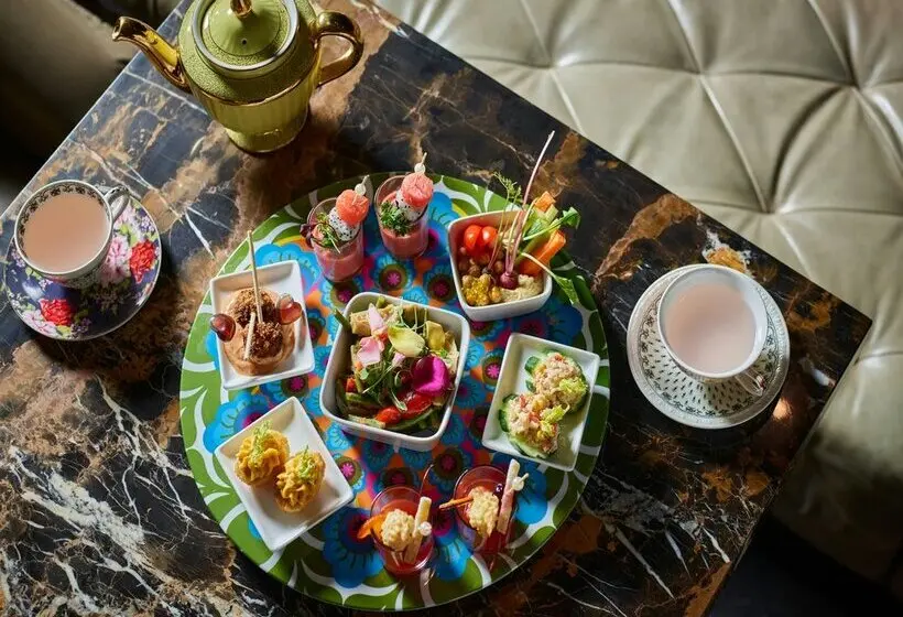 ホテル The Camby Autograph Collection