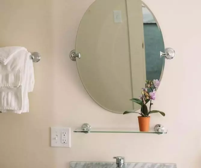 호텔 The Salem Inn