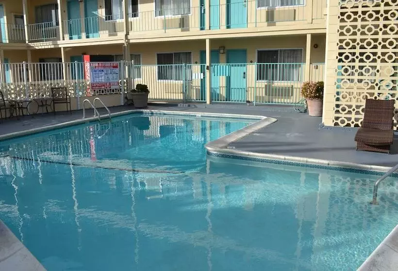 فندق The Stevenson Monterey