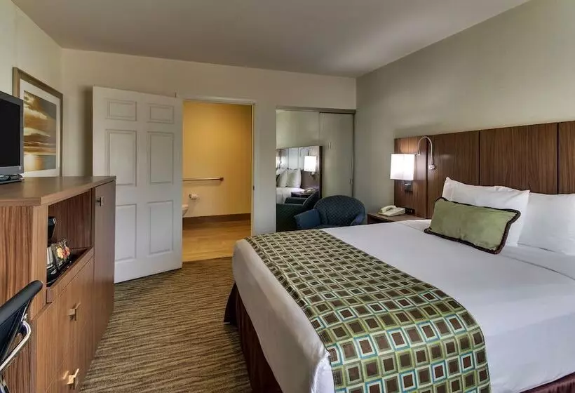 فندق The Stevenson Monterey