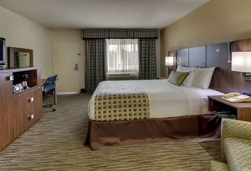 فندق The Stevenson Monterey