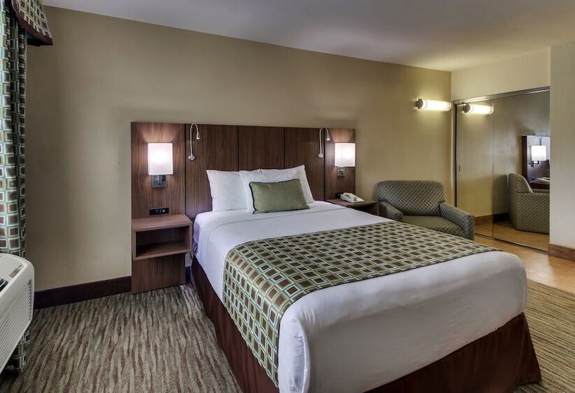 هتل The Stevenson Monterey