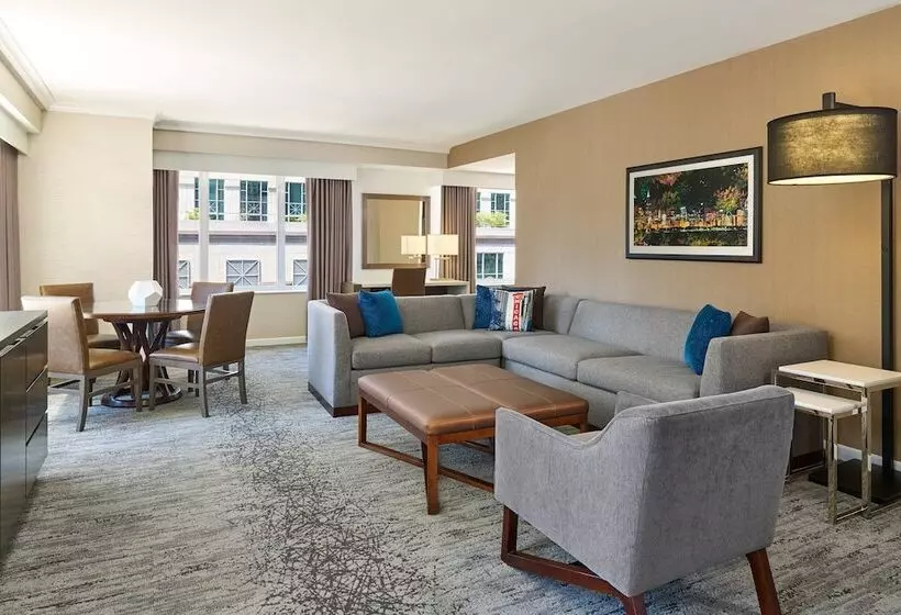 בית מלון כפרי The Westin Michigan Avenue Chicago