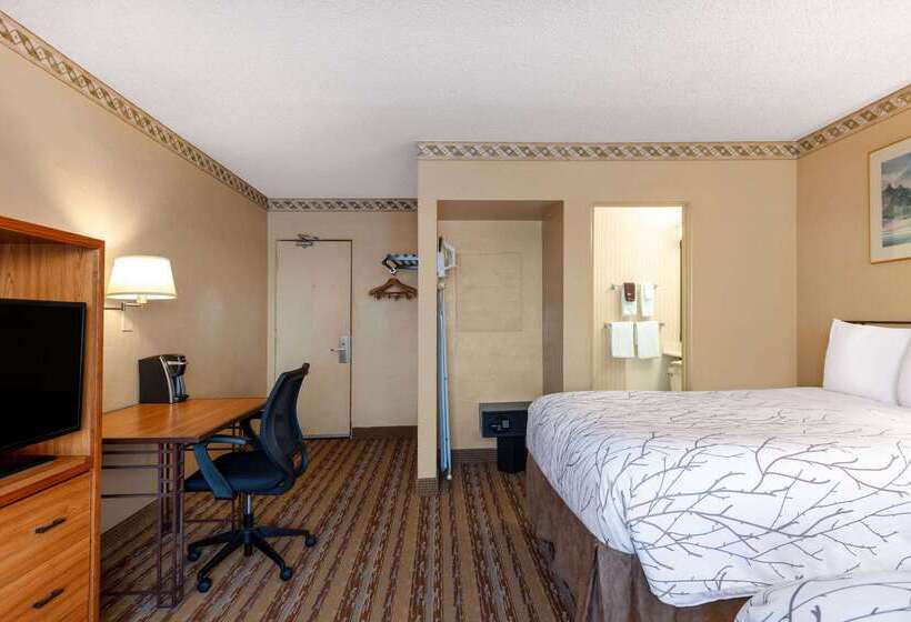 هتل Travelodge By Wyndham Seattle By The Space Needle
