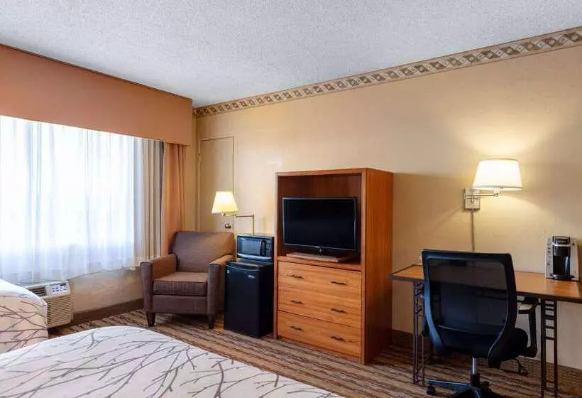 בית מלון כפרי Travelodge By Wyndham Seattle By The Space Needle