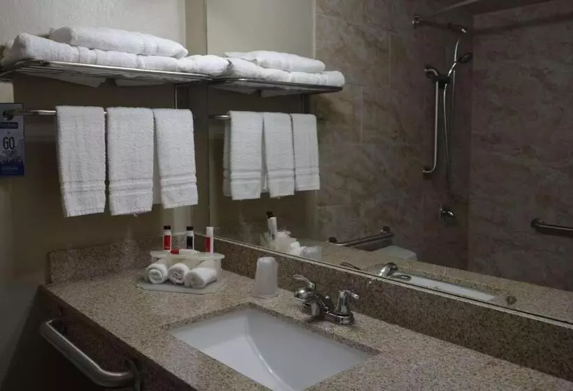 ホテル Travelodge By Wyndham Trinidad