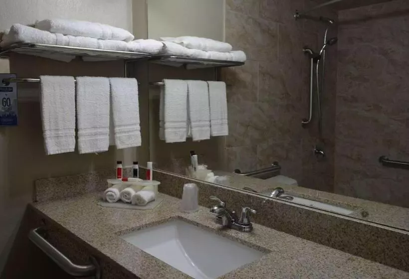 ホテル Travelodge By Wyndham Trinidad