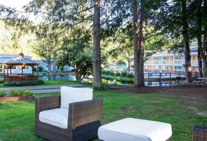 Szálloda Woodwards White Mountain Resort Bw Signature Collection