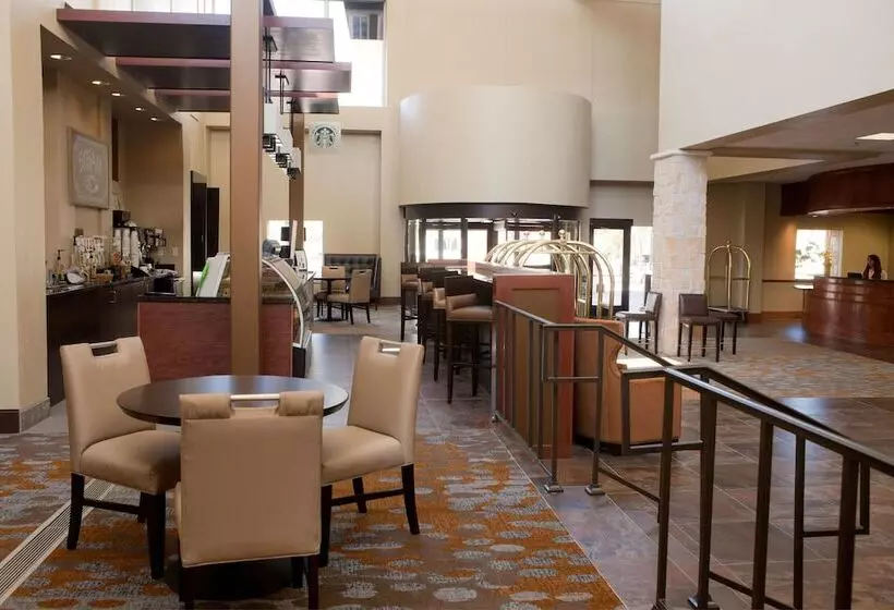 ホテル Wyndham Midland Downtown