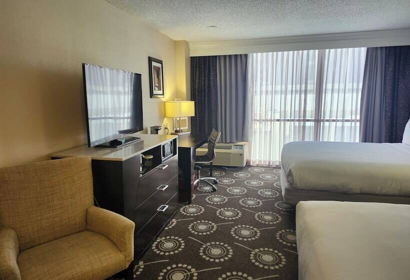 هتل Wyndham Midland Downtown