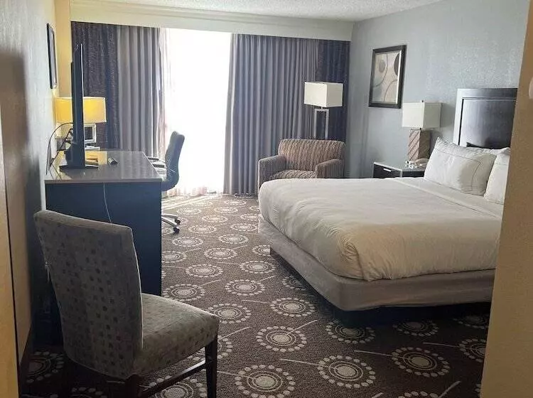 ホテル Wyndham Midland Downtown