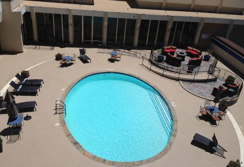 هتل Wyndham Midland Downtown