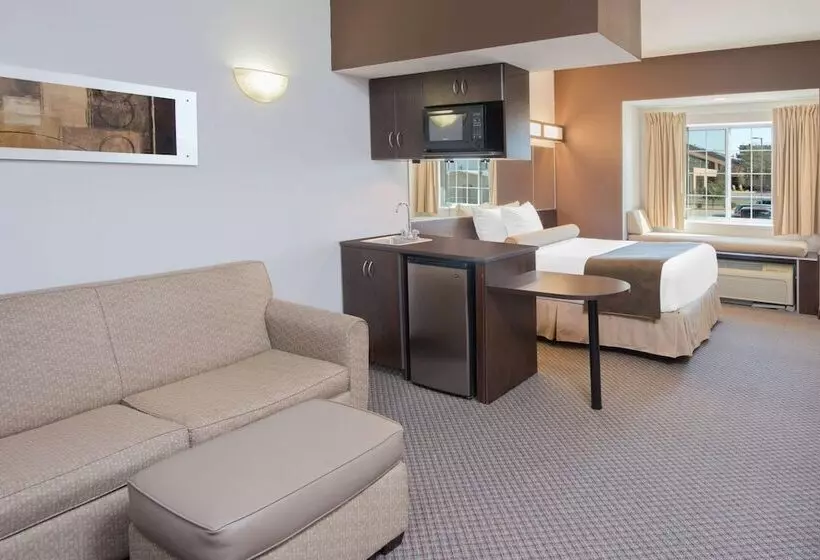 Microtel Inn & Suites By Wyndham Quincy Downtown   River Area
