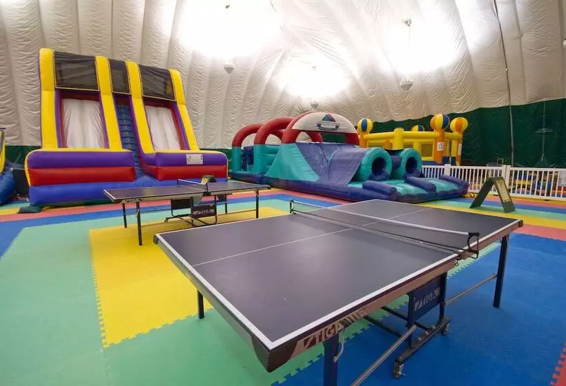 Smugglers' Notch Resort