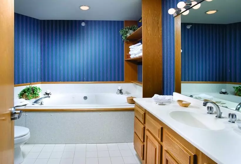 Smugglers' Notch Resort