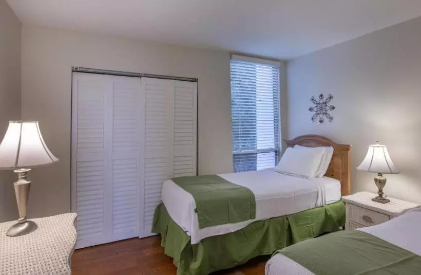 Villas By The Sea Resort & Conference Center