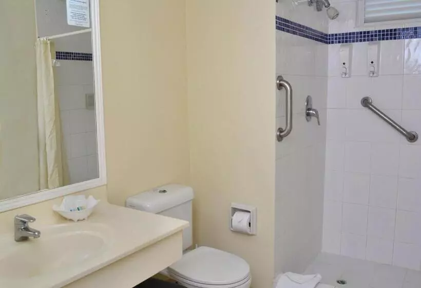 هتل Blue Orchids Beach