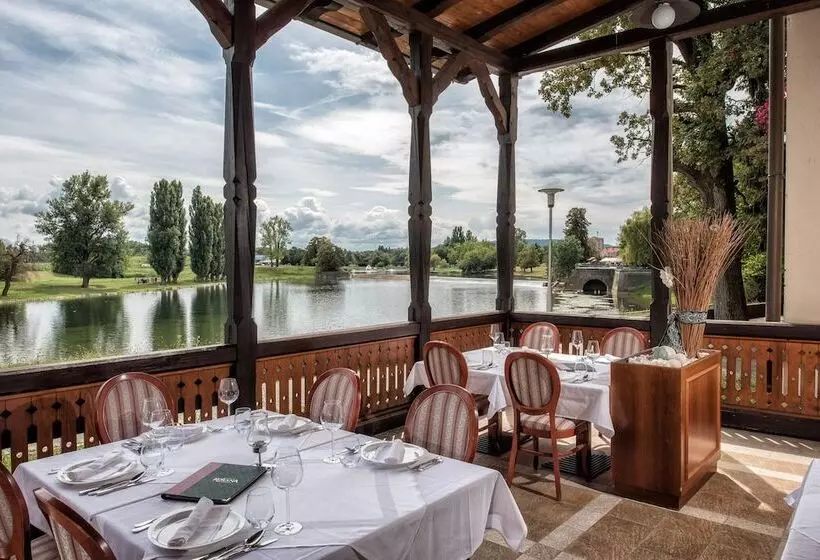 Boutique Hotel Korana Srakovcic