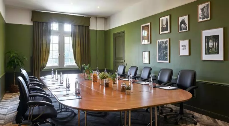 호텔 Chateau De Montvillargenne