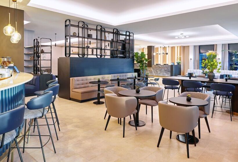 Maistra City Vibes Hotel International