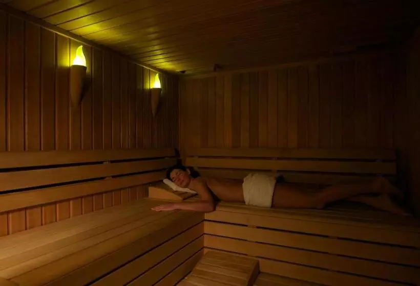 בית מלון כפרי Lovec