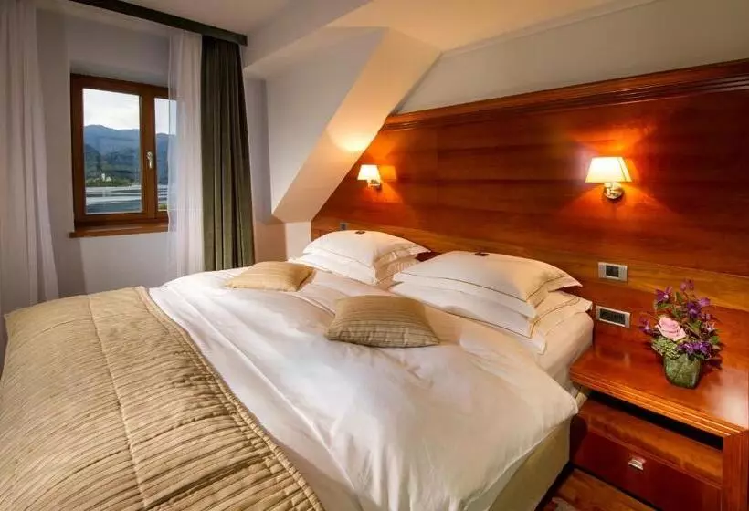 בית מלון כפרי Lovec