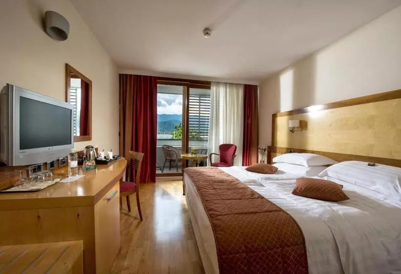 בית מלון כפרי Lovec