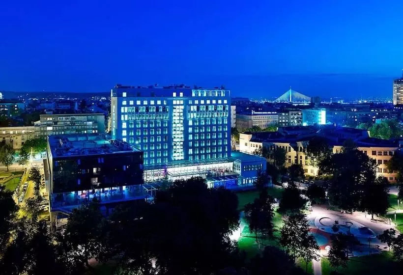 هتل Metropol Palace, Belgrade