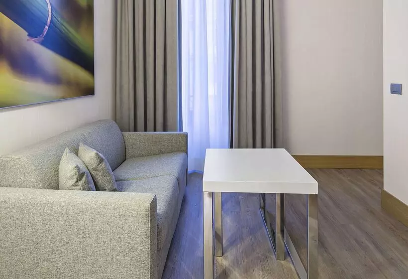 호텔 NH Collection Milano Touring