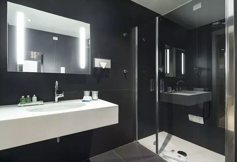 호텔 NH Collection Milano Touring