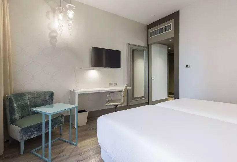 호텔 NH Collection Milano Touring