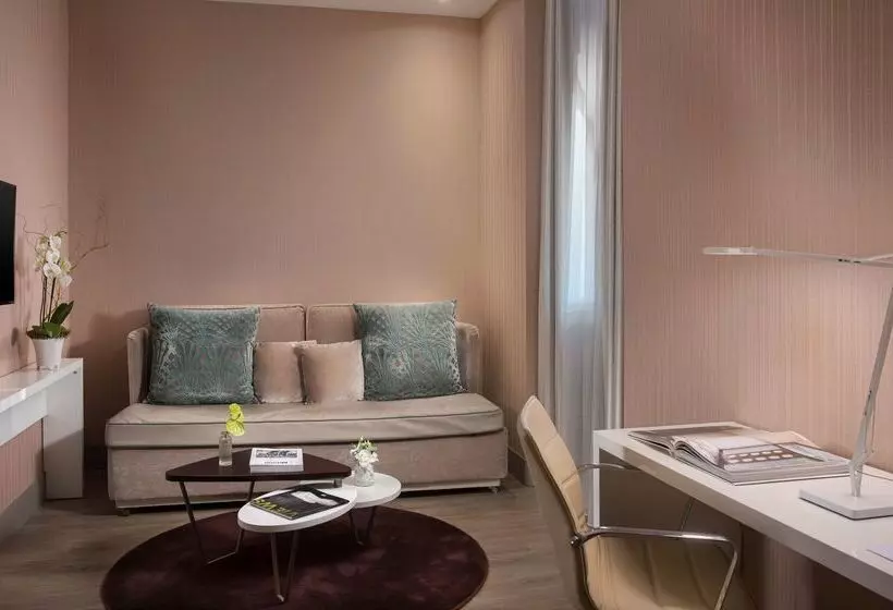 호텔 NH Collection Milano Touring