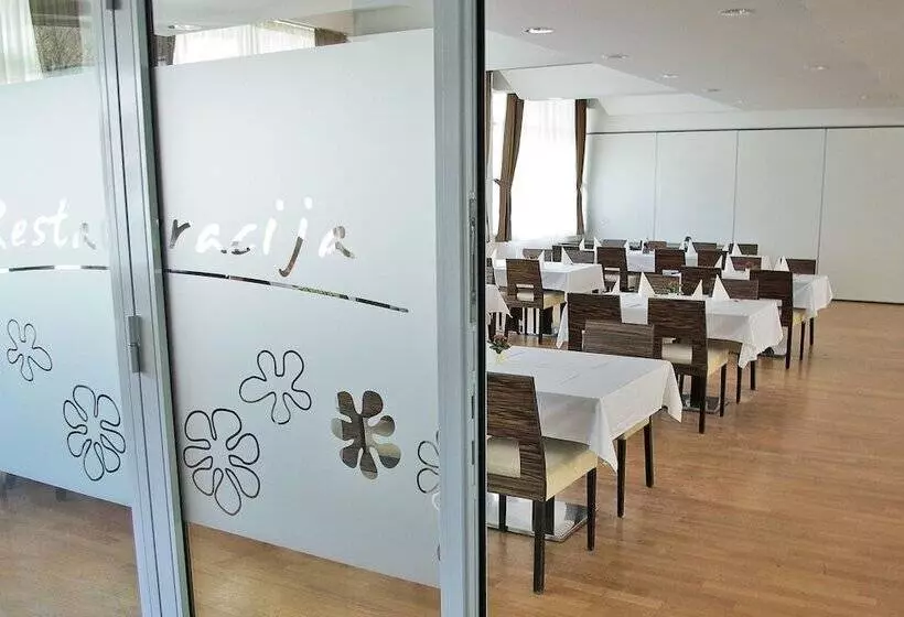 هتل špica Laško