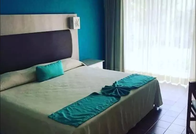 酒店 Plaza Palenque