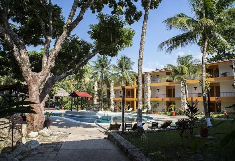 酒店 Plaza Palenque