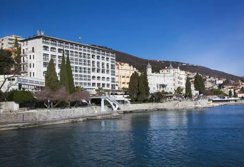 هتل Kristal   Liburnia