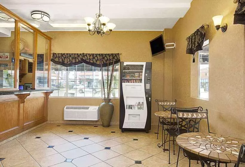 호텔 Super 8 By Wyndham Inglewood/lax/la Airport