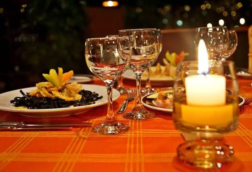 Real Plaza Hotel And Convention Center