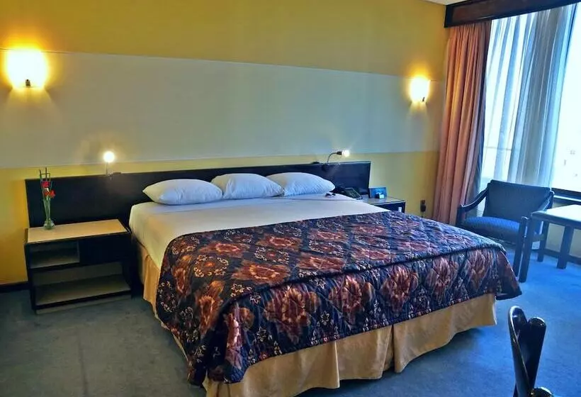 Real Plaza Hotel And Convention Center