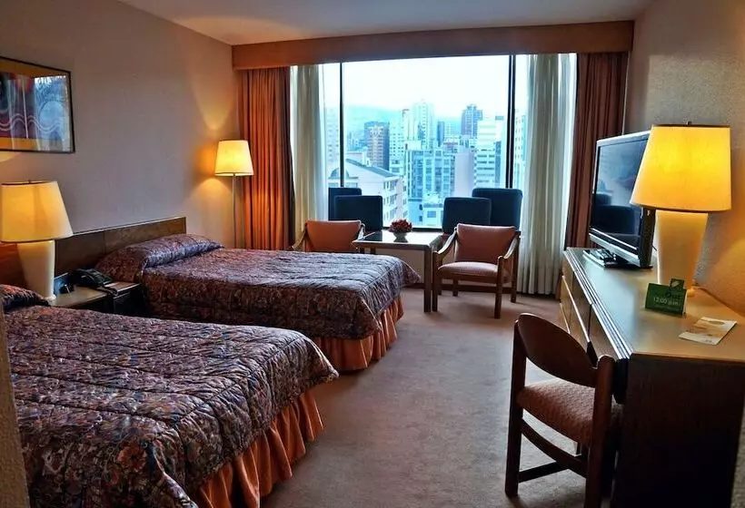 Real Plaza Hotel And Convention Center