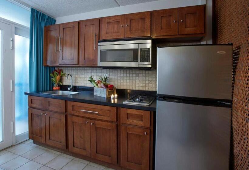 Divi Flamingo Beach Resort